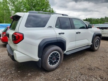 Toyota 2025 Toyota 4-Runner Sr5 2025 2.4 Benzyna 278KM, zdjęcie 3