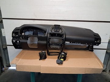 PORSCHE CAYENNE I 7L 02-07 KONSOLA DESKA CZARNA AIRBAG PASY
