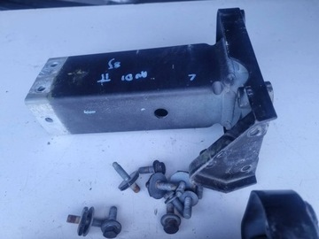 AUDI TT 8J ZÓNA DEFORMACE LEVÝ PRAVÁ PŘEDNÍ 8J0806109D 8J0806110D