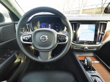 Volvo S60 III Sedan Facelifting 2.0 B5 250KM 2024 volvo s60 B5 mild hybrid, Automat, AWD 4x4, Dokumentacja pochodzeniowa, zdjęcie 5