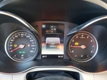 Mercedes GLC C253 2019 Mercedes-Benz GLC Mercedes-Benz GLC 300 4MATIC, od ubezpieczalni 2.0 241KM, zdjęcie 9