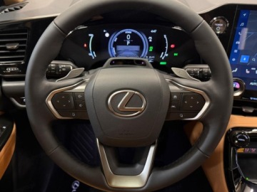 Lexus NX II SUV Facelifting 2.5 350h 200KM 2026 350h Prestige AWD 200KM | Wentylowane przednie fotele, zdjęcie 8