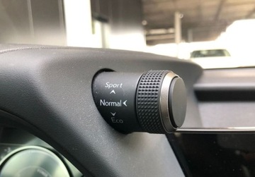 Lexus UX Crossover Facelifting 2.0 250h 184KM 2023 Lexus UX UX 250h F Sport Design FV23 Salon PL Serwis ASO 1 wl., zdjęcie 32