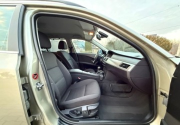 BMW Seria 5 E60 Sedan 2.5 525Xi 218KM 2005 BMW Seria 5 BMW Seria 5 525i 2.5 Benzyna 218KM, zdjęcie 25