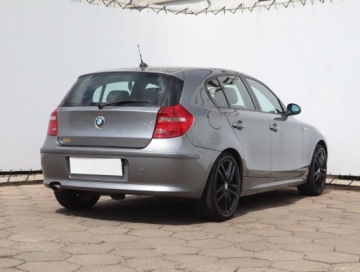 BMW Seria 1 E81/E87 Hatchback 5d E87 2.0 118d 143KM 2009 BMW 1 118d, Navi, Klima, Klimatronic, Tempomat, zdjęcie 4