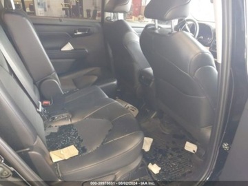 Toyota Highlander III 2022 Toyota Highlander 2022 Toyota Highlander XLE AWD (Natl) 3.5 Benzyna 295KM, zdjęcie 7