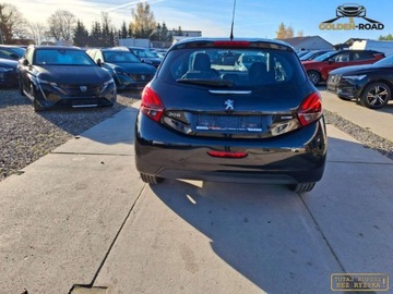 Peugeot 208 I 2016 Peugeot 208 1,2 BENZ klima elektryka alu tempomat oplacony 1.2 Benzyna, zdjęcie 6