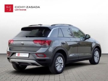 Volkswagen T-Roc I SUV Facelifting 1.5 TSI ACT 150KM 2022 Volkswagen T-Roc 1.5 TSI 150KM Life KameraVirtualGrzane FoteleAndroidSalon, zdjęcie 4