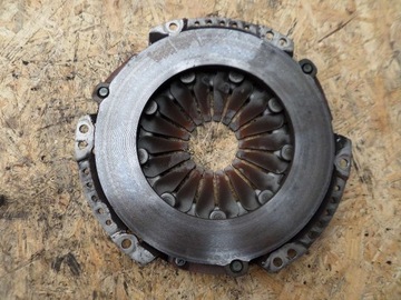 Нажимное сцепление Toyota Avensis D4D T25
