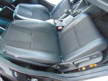 FOTEL PRAWY PRZÓD MEGANE III 13 R PODGRZEWANY EURO
