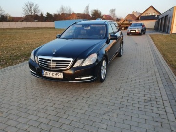 Mercedes Klasa E W212 Kombi 350 CDI BlueEFFICIENCY 265KM 2012 Mercedes E 350 3.0cdi V6 265KM 4Matic 2012r, zdjęcie 1