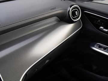 Mercedes GLC C254/X254 2025 GLC Coupe 200 d 4-Matic AMG Line 2.0 (163KM) 2025, zdjęcie 9