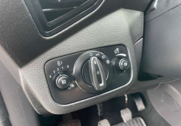 Ford Kuga II SUV 1.5 EcoBoost 150KM 2015 Ford Kuga Ford Kuga 1.5 EcoBoost 2x4 Trend 1.5 Benzyna 150KM, zdjęcie 11