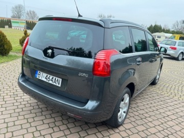 Peugeot 5008 I Minivan 1.6 HDi FAP 115KM 2013 Peugeot 5008 Style 1.6hdi 115KM 7-osob Sprawdz 1.6 Diesel 115KM, zdjęcie 29