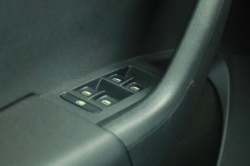 Skoda Octavia III RS Kombi 2.0 TDI 184KM 2014 Skoda Octavia 2.0 TDI, 181 KM, DSG, Skóra, Navi, zdjęcie 16