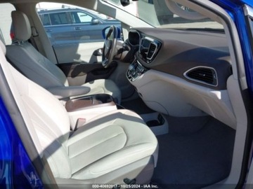 Chrysler Pacifica II 2020 Chrysler Pacifica Touring Plus 2020 3.6l 3.6 Benzyna 287KM, zdjęcie 9