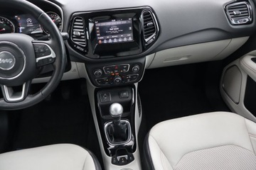 Jeep Compass II SUV 1.4 MultiAir 140KM 2018 Jeep Compass 1.4 MultiAir, Salon Polska, zdjęcie 7