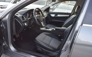Mercedes Klasa C W204 Limuzyna Facelifting 180 CDI BlueEFFICIENCY 120KM 2011 Mercedes-Benz Klasa C Mercedes-Benz Klasa C 180 CDI 7G-TRONIC Avantgarde E, zdjęcie 4