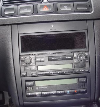 Рамка магнитолы 2DIN, разъем сепаратора ISO, VW Golf IV