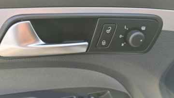 Volkswagen Touran II 1.6 TDI 105KM 2014 Volkswagen Touran Sewisowany 1.6 TDI, zdjęcie 19