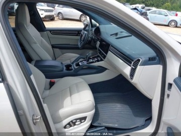 Porsche Cayenne III 2021 Porsche Cayenne 2021r, GTS, 4x4, 4.0L 4.0 Benzyna 453KM, zdjęcie 9