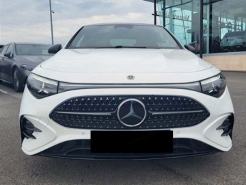 Mercedes CLA C118/X118 2026 MERCEDES-BENZ CLA 200 AMG Line Sedan 1.5 (163KM) 2026, zdjęcie 1