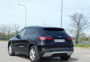 Mercedes GLA II 2023 Mercedes-Benz GLA 250e HYBRYDA PLUG-IN z Gwarancja VAT23 1.3 Benzyna, zdjęcie 5