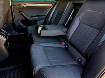 Skoda Superb III Kombi Facelifting 2.0 TDI 190KM 2020 Skoda Superb 2.0TDI 190KM DSG HAK Pakiet Comfort Style Aktywny tempomat do, zdjęcie 28