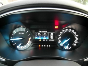 Ford Mondeo V Kombi 2.0 TDCi 150KM 2015 Ford Mondeo Klimatronik Nawigacja Alu Felgi Komputer 2.0 Diesel 150KM, zdjęcie 27