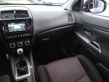 Mitsubishi ASX I SUV Facelifting 2016 1.6 117KM 2018 Mitsubishi ASX 1.6 MIVEC, Salon Polska, zdjęcie 7