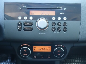 Suzuki Swift IV 2009 Suzuki Swift 1.3, 4X4, Klima, Klimatronic, zdjęcie 11