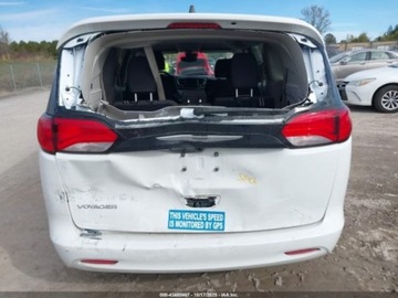 Chrysler Voyager V 2023 Chrysler Voyager 2023 Chrysler Voyager LX FWD 3.6 Benzyna 284KM, zdjęcie 4