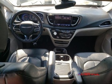 Chrysler Pacifica II 2021 Chrysler Pacifica 2021, 3,6L, od ubezpieczalni 3.6 Benzyna 287KM, zdjęcie 7