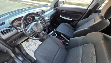 Suzuki Swift VI Hatchback Facelifting 1.2 DualJet SHVS 83KM 2021 Suzuki Swift 1,2 Hybrid Salon Polska Bezwypadkowy Faktura Vat 23 1.2 84KM, zdjęcie 16