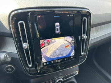 Volvo XC40 Crossover Facelifting 2.0 B5 250KM 2023 Volvo XC 40 B5 AWD R-Design, zdjęcie 24