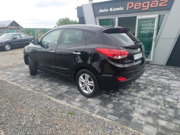 Hyundai ix35 SUV 1.7 CRDi 115KM 2011 Hyundai ix35 Hyundai ix35 1.7 CRDi Premium 2WD 1.7 Diesel 115KM, zdjęcie 4