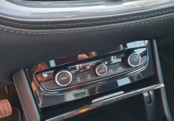 Opel 2018 Opel Grandland X Serwis Panorama LED Nawigacja GetHelp 1.2 130KM, zdjęcie 13