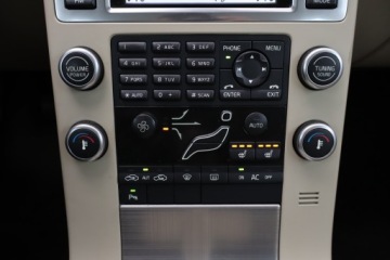 Volvo V70 III Kombi 2.0 145KM 2008 Volvo V70 2.0, GAZ, Xenon, Klima, Klimatronic, zdjęcie 18