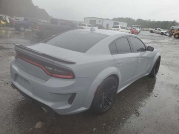 Dodge Charger VII 2022 Dodge Charger 2022, 5.7L, RT, porysowany lakier 5.7 Benzyna 370KM, zdjęcie 2