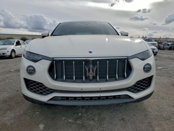 Maserati Levante 2017 Maserati Levante 2017 MASERATI LEVANTE 3.0 Benzyna 424KM, zdjęcie 4