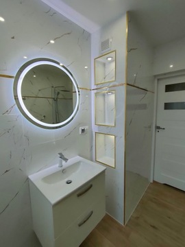 LUSTRO OKRĄGŁE PODŚWIETLANE LED fi 70cm ŁAZIENKOWE