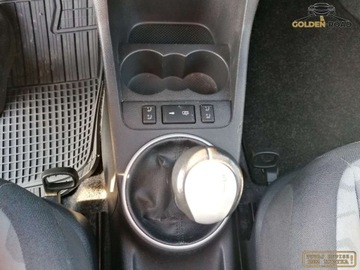 Skoda Fabia II Kombi 1.2 70KM 2009 Skoda Fabia 1,2 htp klima szyberdach alu grz.fotele oplacona 1.2 Benzyna, zdjęcie 15