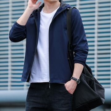 Дышащая стильная толстовка с капюшоном в корейском стиле на шнурке