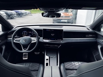 Volkswagen Passat B9 2025 Volkswagen Passat R-line plus 2.0 TSI 204 KM KM DS, zdjęcie 2