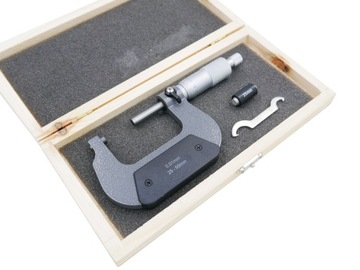 ВНЕШНИЙ МИКРОМЕТР 25-50 / 0,01 мм ДЕРЕВЯННАЯ КОРОБКА