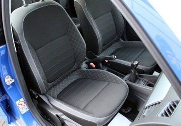 Skoda Fabia III Hatchback Facelifting 1.0 TSI 95KM 2020 Skoda Fabia 1.0 TSI 95KM M5 Ambition Czujniki parkowania SmartLink SalonPL, zdjęcie 14