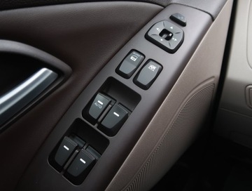 Hyundai ix35 SUV Facelifting 2.0 CRDi 184KM 2014 Hyundai ix35 2.0 CRDi, Salon Polska, 181 KM, 4X4, zdjęcie 16