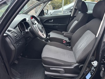 Kia Venga Mikrovan 1.6 DOHC CVVT 125KM 2012 KIA VENGA*1.6 BENZYNA 125 KM*NAVI* KAMERA* PODGRZ.FOTELE*TYLKO 107 TYŚ KM*, zdjęcie 19