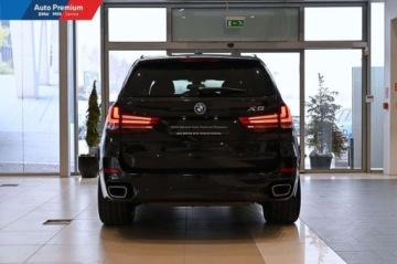 BMW X5 F15 SUV xDrive40d 313KM 2015 BMW X5 xDrive40dFV23Pakiet Sportowy MAdaptacyjne Reflektory LED 3.0, zdjęcie 16