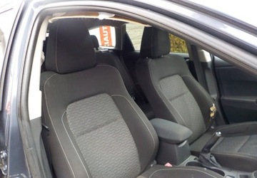 Toyota Auris II 2015 Toyota Auris Okazja 1.8 Hybryda 98KM, zdjęcie 16